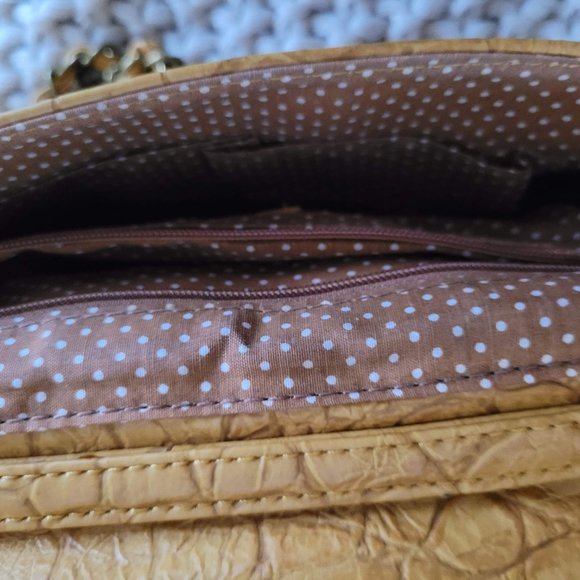 NWOT Forever 21 Mustard Croc Embossed Cross Body Bag - Picture 6 of 9